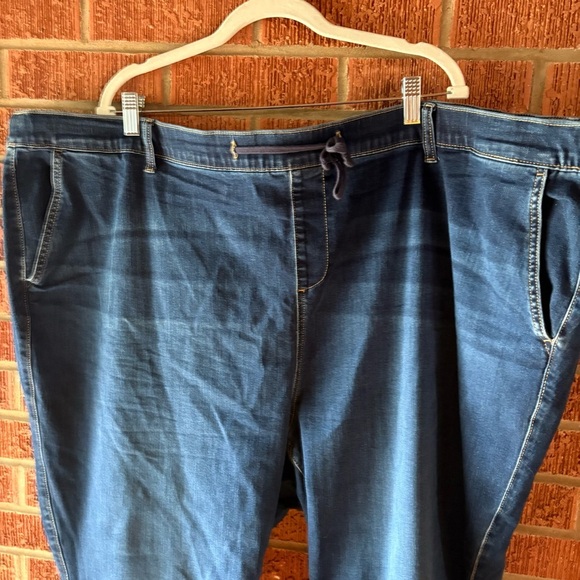 Torrid High Waisted Straight Leg Blue Jeans size 6X - Picture 3 of 8